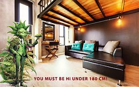 Rent V38 #420 Friendly Thailand Bangkok